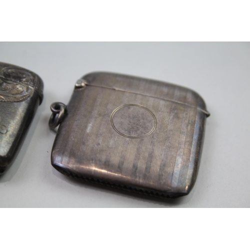 2262 - Two hallmarked Birmingham sterling silver vesta cases - approx. gross weight 47g