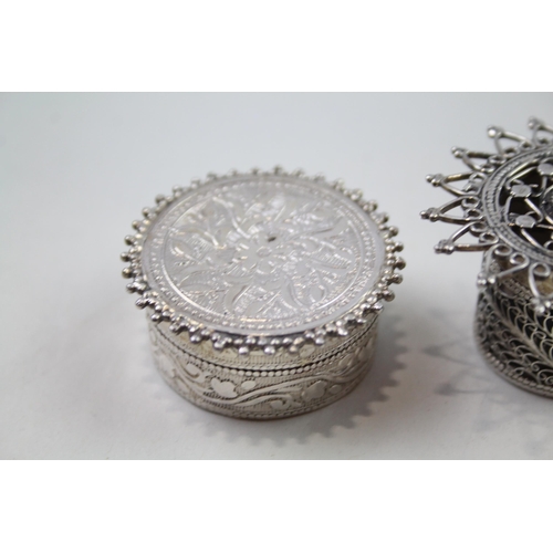 2273 - Three silver trinket boxes, two .925 and one .800 - approx. gross weight 83g