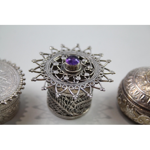 2273 - Three silver trinket boxes, two .925 and one .800 - approx. gross weight 83g