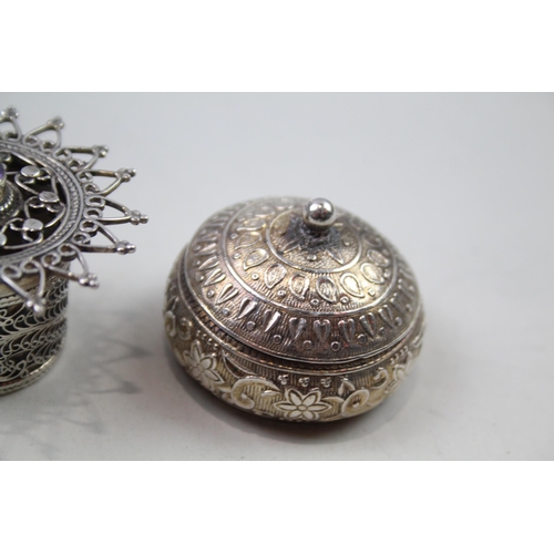 2273 - Three silver trinket boxes, two .925 and one .800 - approx. gross weight 83g