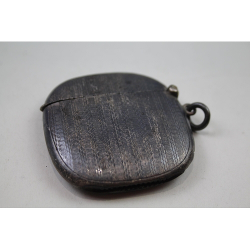 2278 - An Edwardian hallmarked Chester sterling silver vesta case, dated 1903 - approx. gross weight 31g