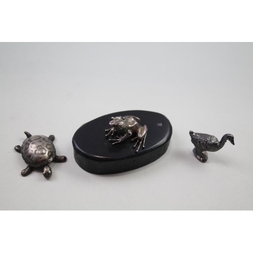 2284 - Three .925 silver miniature animal ornaments - approx. gross weight 61.76g