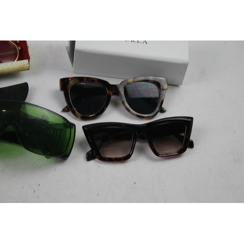 478 - A collection of assorted sunglasses