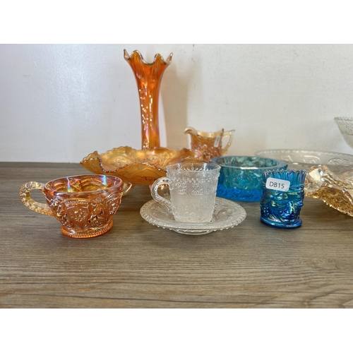 378 - A collection of glassware to include carnival, Whitefriars ashtray, Gladstone etc.