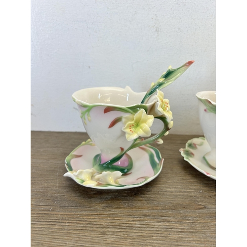 395 - Sixteen pieces of Franz porcelain to include FZ00117 Dragonfly teapot, FZ02278 Floral Bouquet teapot... 