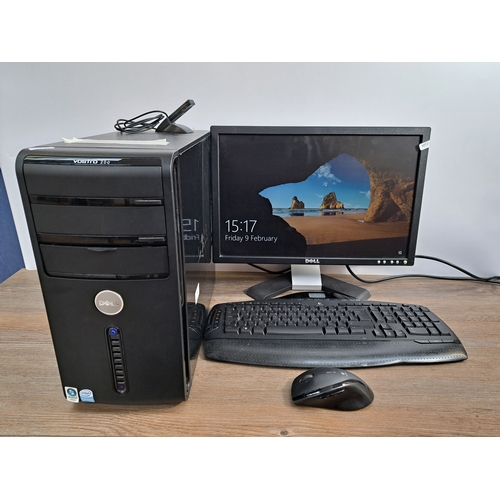 785 - A Dell Vostro 200 desktop computer with Dell EP198WFPI 19