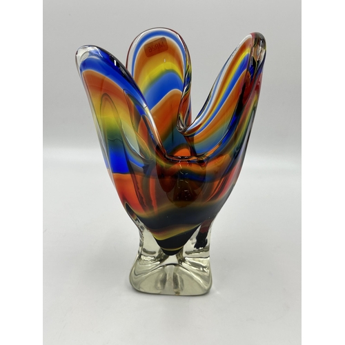 325 - A mid 20th century Japanese Iwatsu Hineri art glass vase - approx. 26cm high