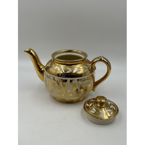 346 - A Sadler three piece tea set