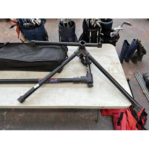 876 - Two items, one Locaso bike stand and one pair of Audi car roof bars