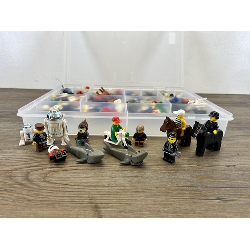 458 - A large collection of Lego figurines