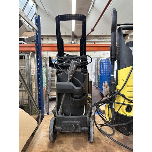 890 - A Kärcher K3.540 pressure washer