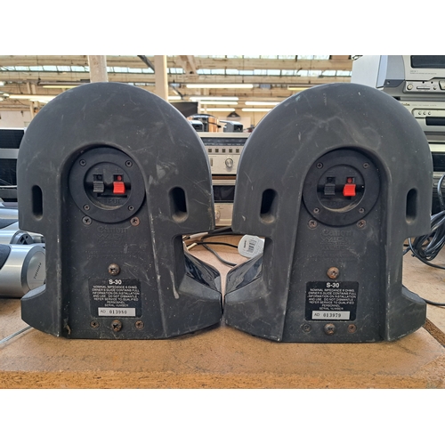 692 - A pair of Canon S-30 6Ω wide imaging hi-fi speakers