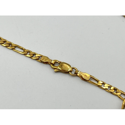 2331 - A 9ct gold chain necklace with 9ct gold Egyptian Nefertiti pendant - approx. gross weight 9.9g