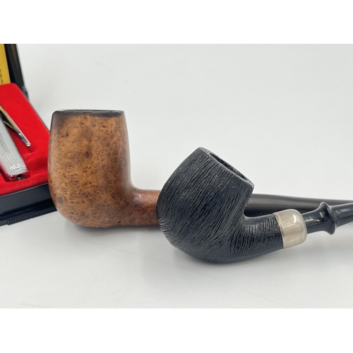 2347 - Three pieces of tobacciana, one boxed Super Clip pipe lighter  and two pipes