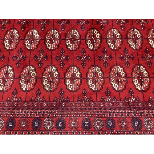 221 - A mid 20th century Hand Made Carpets Ltd. Prado Orient Keshan Super 100% wool rug - approx. 366cm x ... 