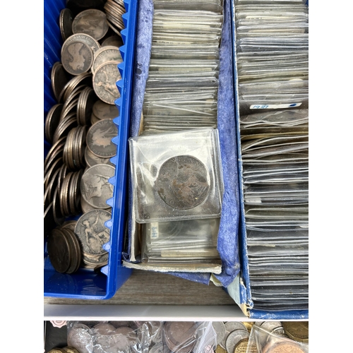 486A - A large collection of mostly British coins