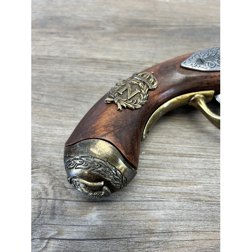 583A - A reproduction Napoleonic flintlock pistol