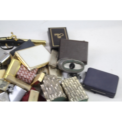 1123 - A large collection of vintage lighters to include Colibri etc.