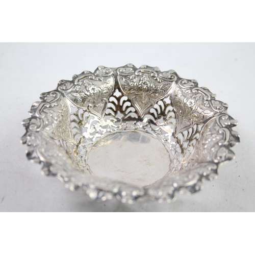 2454A - A .925 sterling silver bon bon dish - approx. gross weight 48g