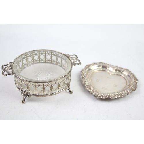 2482 - Two .925 sterling silver trinket dishes - approx. gross silver weight 58g