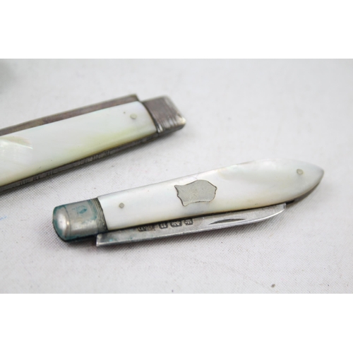 2493 - Three sterling silver pocket knives - approx. gross weight 80g