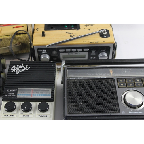 391 - A collection of radios to include early 1970s Grundig Elite-Boy 210E four-band, 1980s Sony ICF-7600D... 