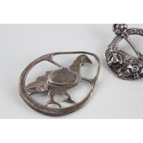 2414 - A collection of silver Scottish jewellery to include Ola Gorie etc. - approx. gross weight 33g