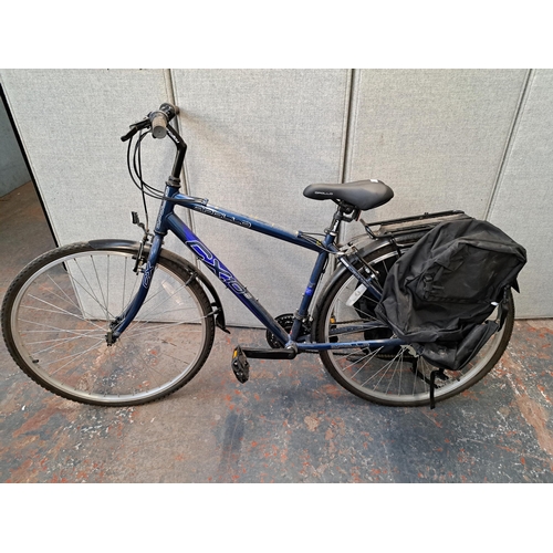 1147 - An Apollo CX10s utility bike with Topeak rear bag rack