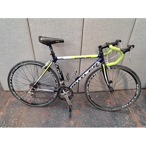 1148 - A Claud Butler Echelon road bike