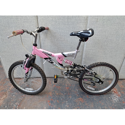 1154 - A Reebok Passion child's mountain bike