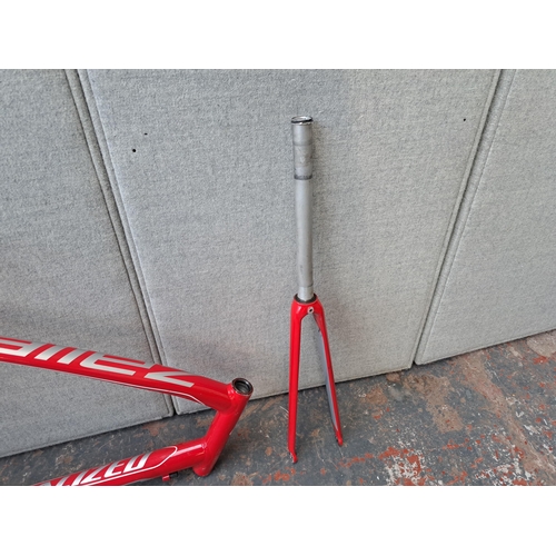 1158 - A Specialized Allez bike frame with front forks