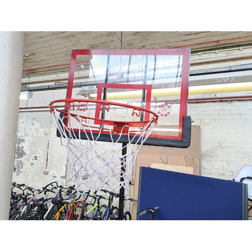 1167 - A Sure Shot basketball hoop