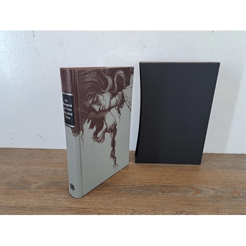 1022 - A The Folio Society 'The Vampyre and Other Macabre Tales' hardback book