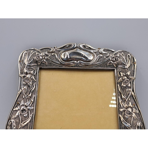 2444 - An Art Nouveau hallmarked Birmingham silver photo frame - approx. 19cm high x 15cm wide