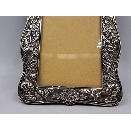 2444 - An Art Nouveau hallmarked Birmingham silver photo frame - approx. 19cm high x 15cm wide