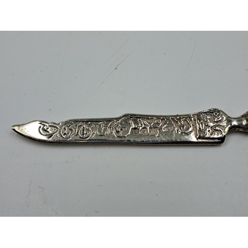 2452 - An Edwardian Maurice Freeman hallmarked London silver letter opener, dated 1903 - approx. gross weig... 