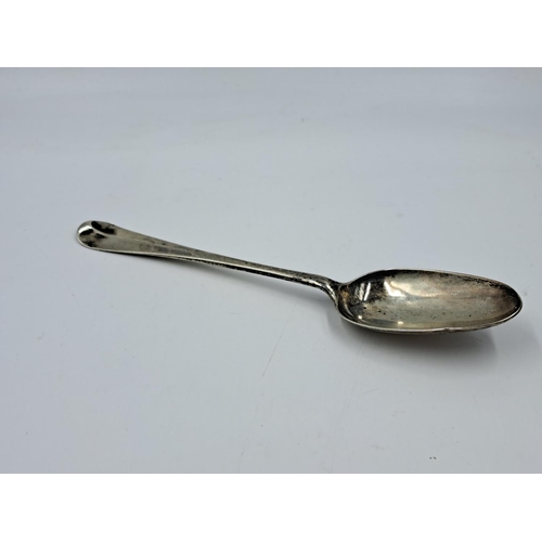 2456 - A Victorian John James Whiting hallmarked sterling silver spoon - approx. gross weight 46g and 20.5c... 