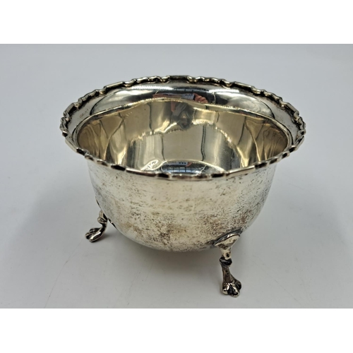 2509 - An early 20th century J Wise & Sons hallmarked Birmingham silver tri footed bowl, dated 1927 - appro... 