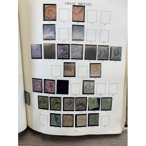 978 - A Windsor stamp album containing a collection of Great British stamps to include penny reds, deep li... 