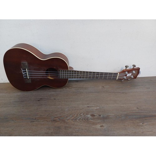 373 - An Arcade JG-CU200 concert ukulele