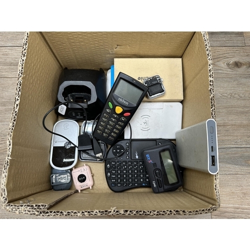 465 - A box containing various items of tech