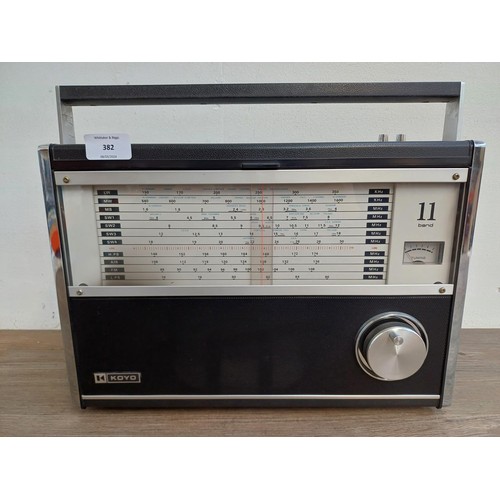 382 - A late 1970s Koyo Denki Co. Ltd. KTR-1770 eleven-band solid-state radio