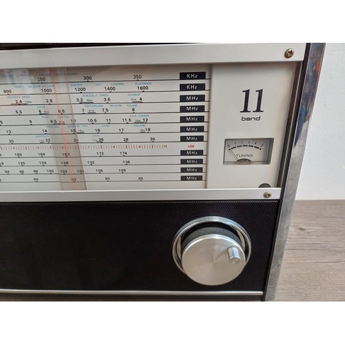 382 - A late 1970s Koyo Denki Co. Ltd. KTR-1770 eleven-band solid-state radio