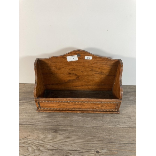 1128 - A 1940s oak wall hanging letter rack - approx. 21cm high x 30cm wide