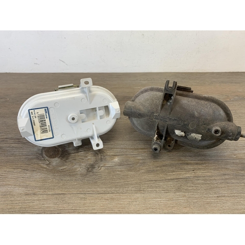 1038 - Two industrial bulkhead wall lights