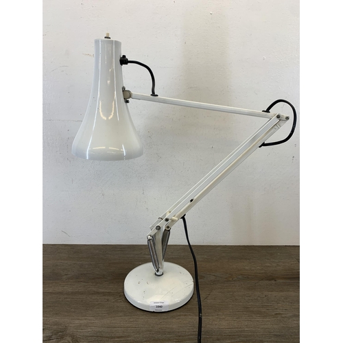 1040 - A 1970s Anglepoise model 90 desk lamp