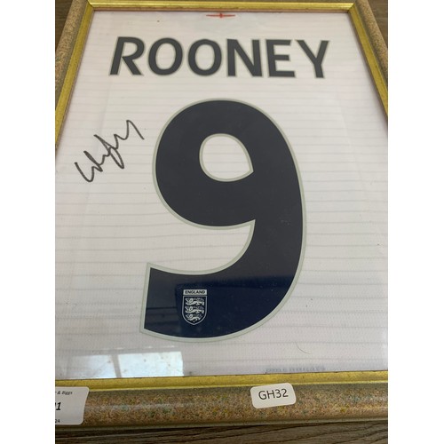 1001 - A hand signed Wayne Rooney England number 9 football shirt