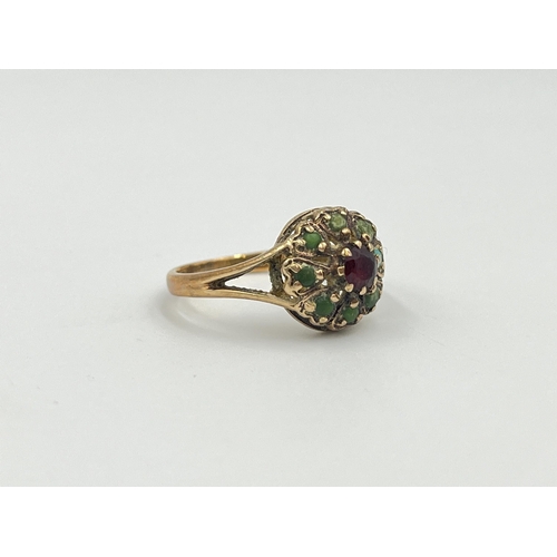 2361 - A 9ct gold turquoise and garnet cluster ring, size M - approx. gross weight 2.2g