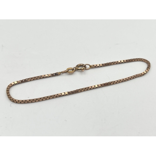 2382 - A 9ct gold bracelet - approx. gross weight 2.17g