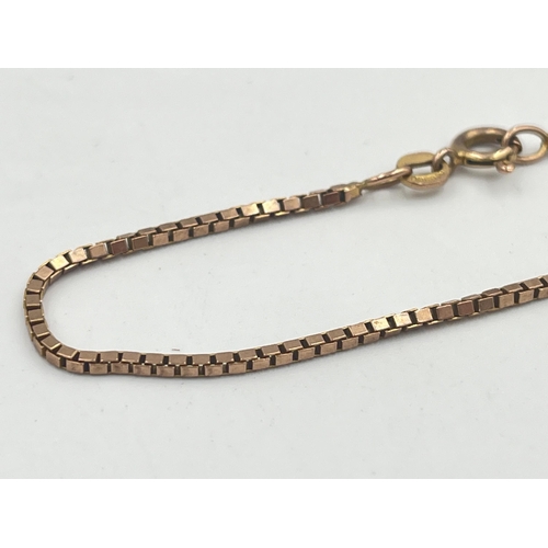 2382 - A 9ct gold bracelet - approx. gross weight 2.17g